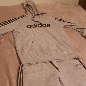 Adidas sweatsuit